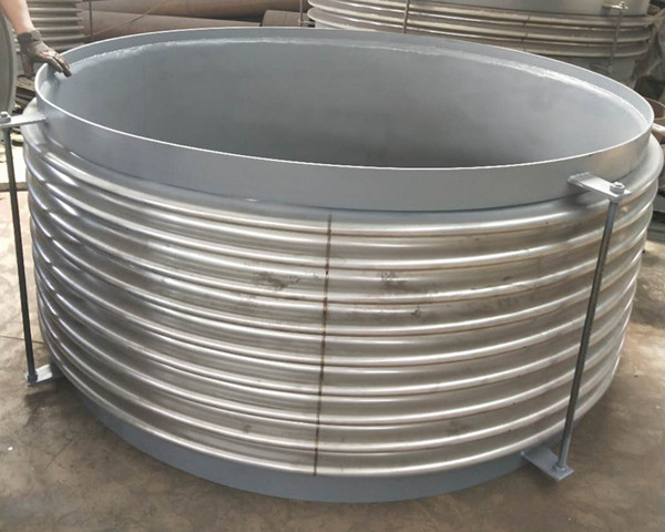 金屬波紋補償器焊接