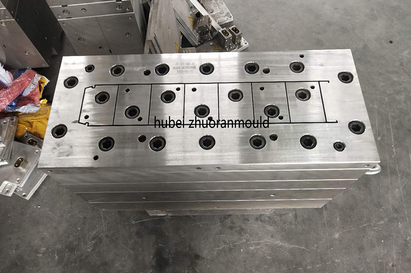 無約束補(bǔ)償器7